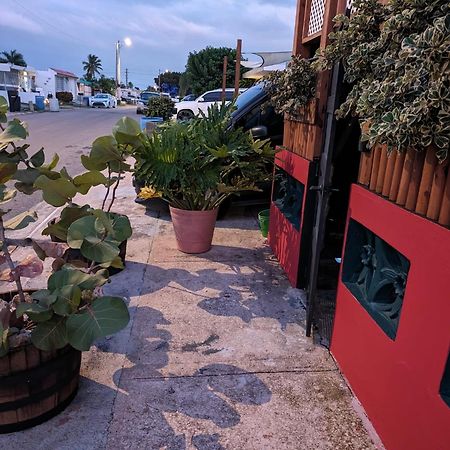 Moon'S Place Toa Baja Экстерьер фото